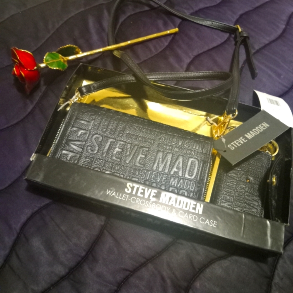 Steve Madden purse n card case